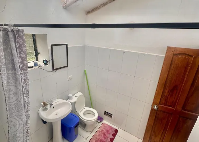 Creative In - Large Balcony And Garden Homestay Pisac