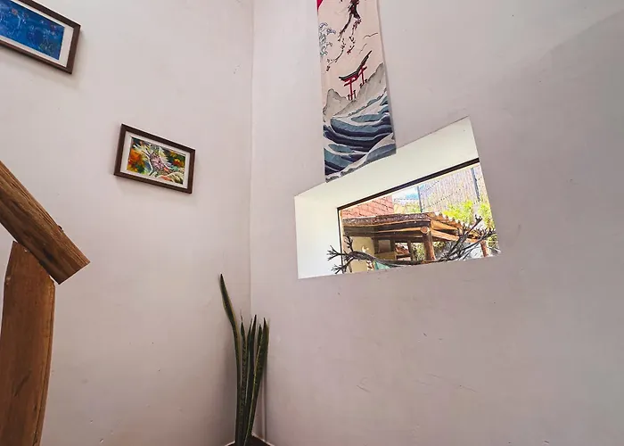 Creative In Rinconada - Private With Shared Garden & Balcony *