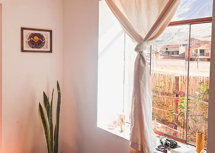 Creative In Rinconada - Private With Shared Garden & Balcony Alloggio in famiglia *