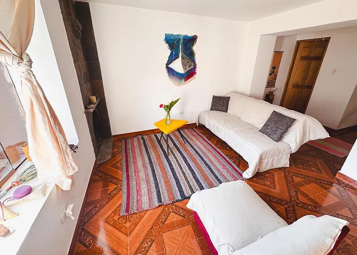 Creative In Rinconada - Private With Shared Garden & Balcony Alloggio in famiglia Písac