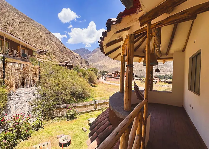 Alloggio in famiglia Creative In Rinconada - Private With Shared Garden & Balcony
